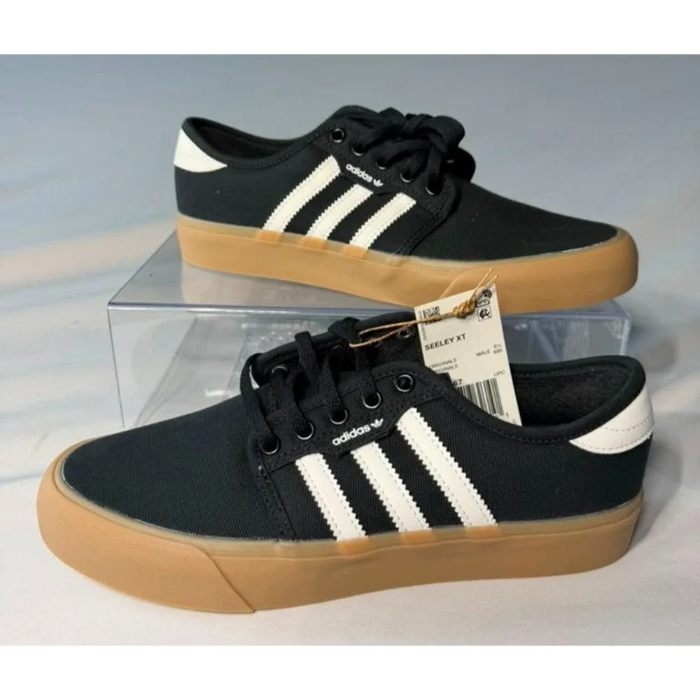 Adidas Seeley XT Men's Size 6.5 Black/White/Gum Skate Shoes New with Tags GZ8567